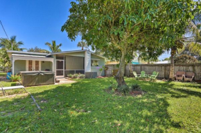 Vibrant Stuart Getaway with Private Hot Tub!